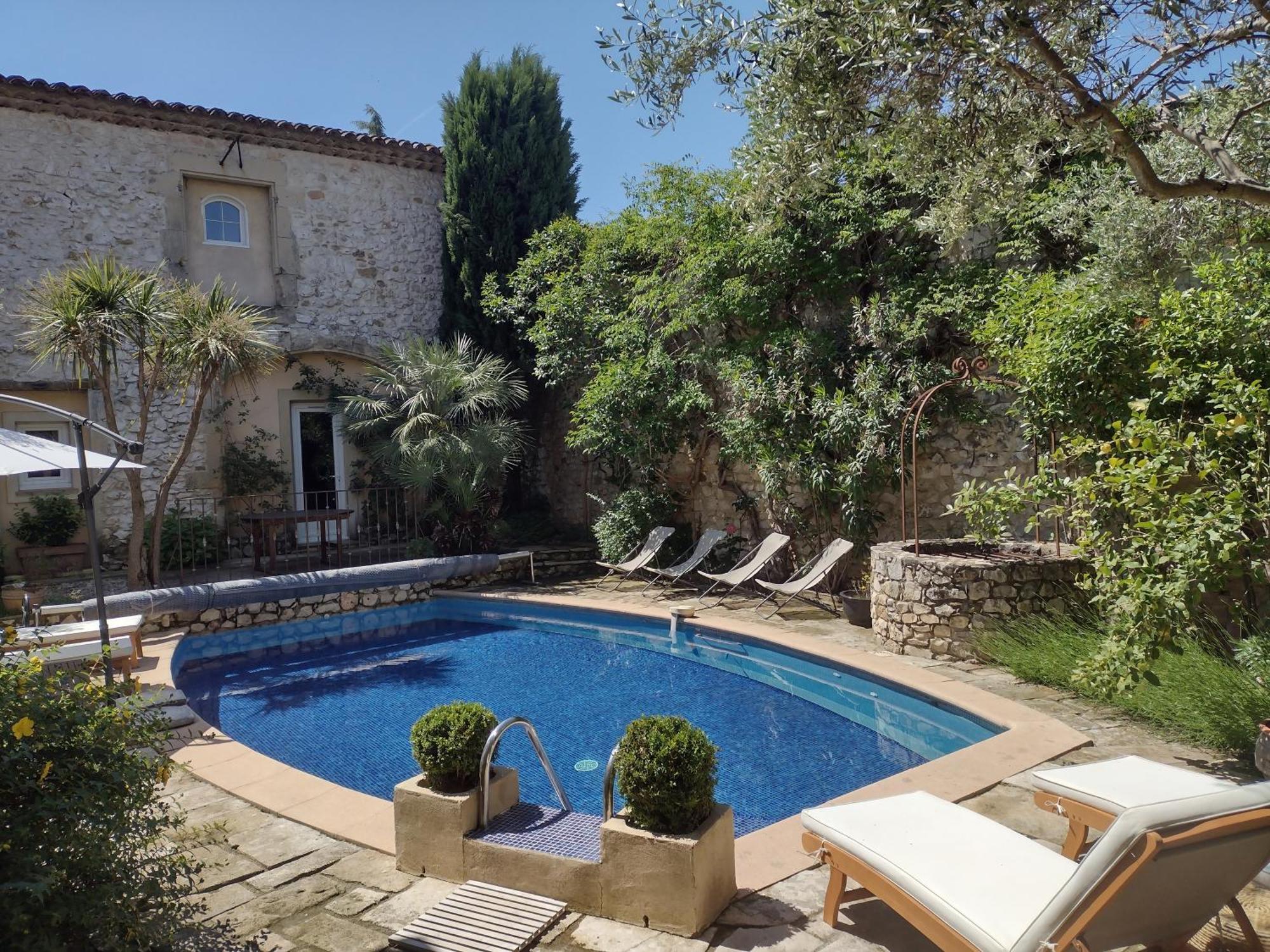 La Maison Des Autres, Piscine Chauffee, Chambres D'Hotes Proches Uzes, Nimes, Pont Du Gard Saint-Genies-de-Malgoires Екстериор снимка