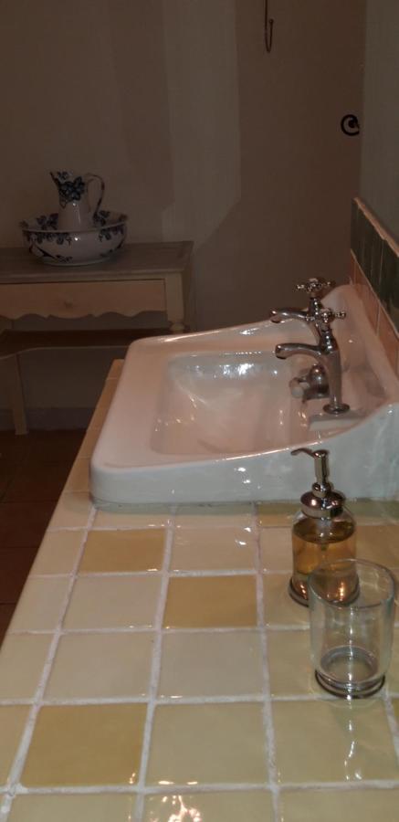 La Maison Des Autres, Piscine Chauffee, Chambres D'Hotes Proches Uzes, Nimes, Pont Du Gard Saint-Genies-de-Malgoires Екстериор снимка